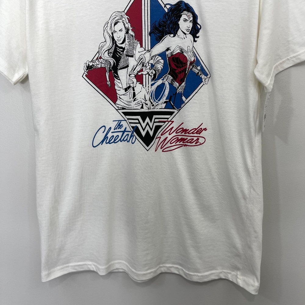 WW84 Wonder‎ Woman Shirt NWT - Picture 4 of 6